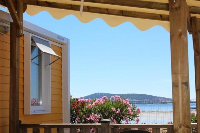 Camping Beau Rivage Hotel Meze Bagian luar foto