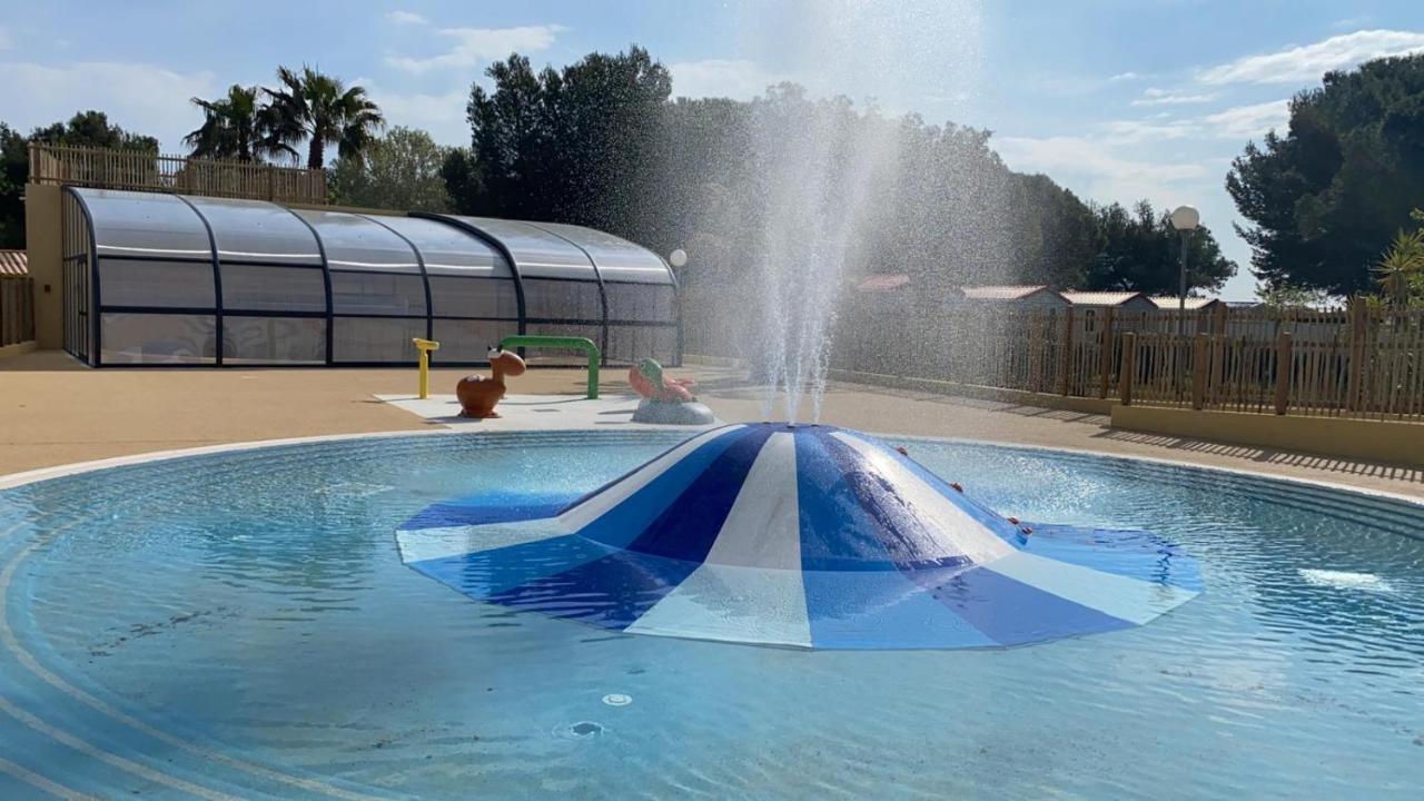 Camping Beau Rivage Hotel Meze Bagian luar foto