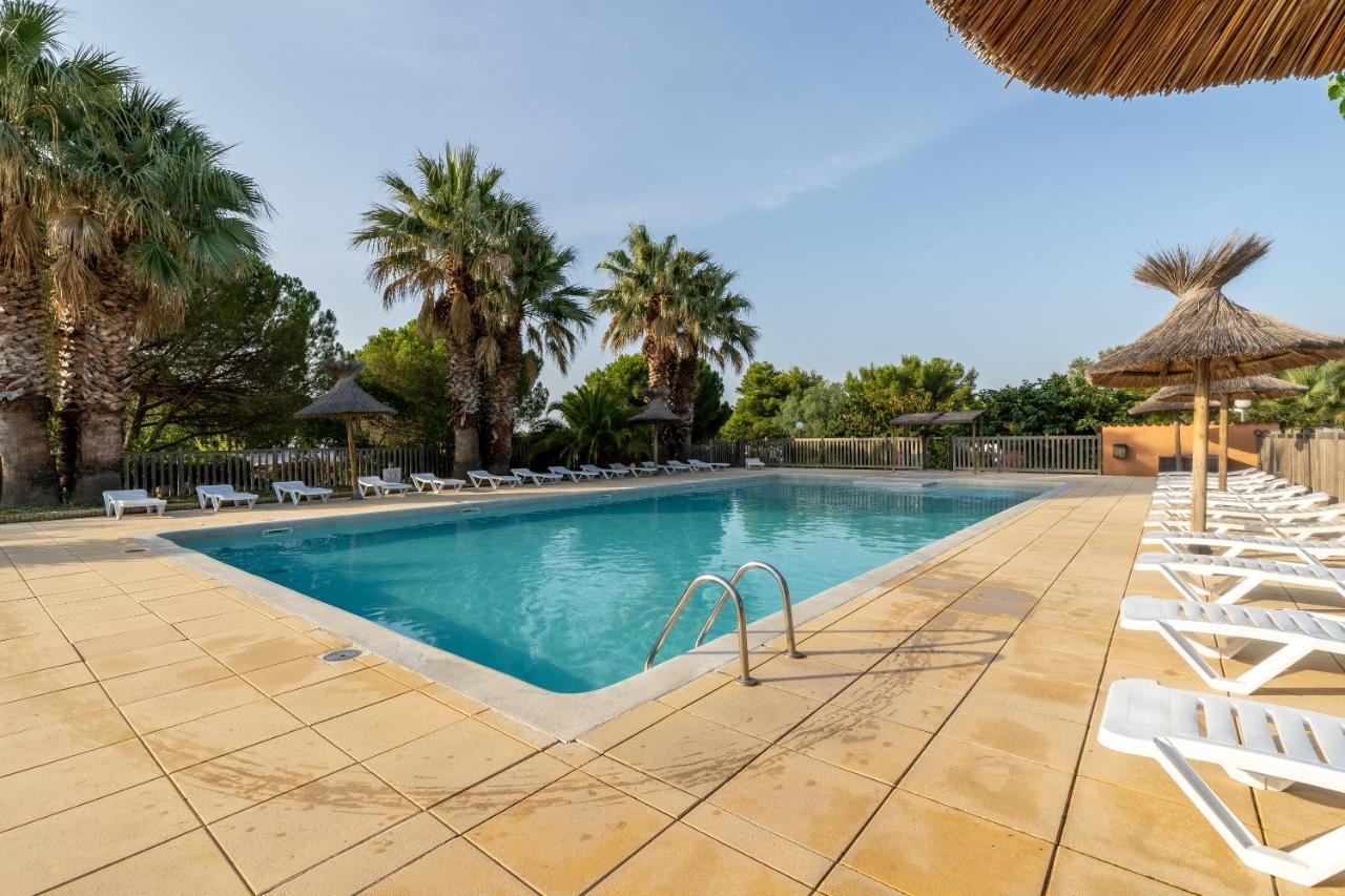 Camping Beau Rivage Hotel Meze Bagian luar foto