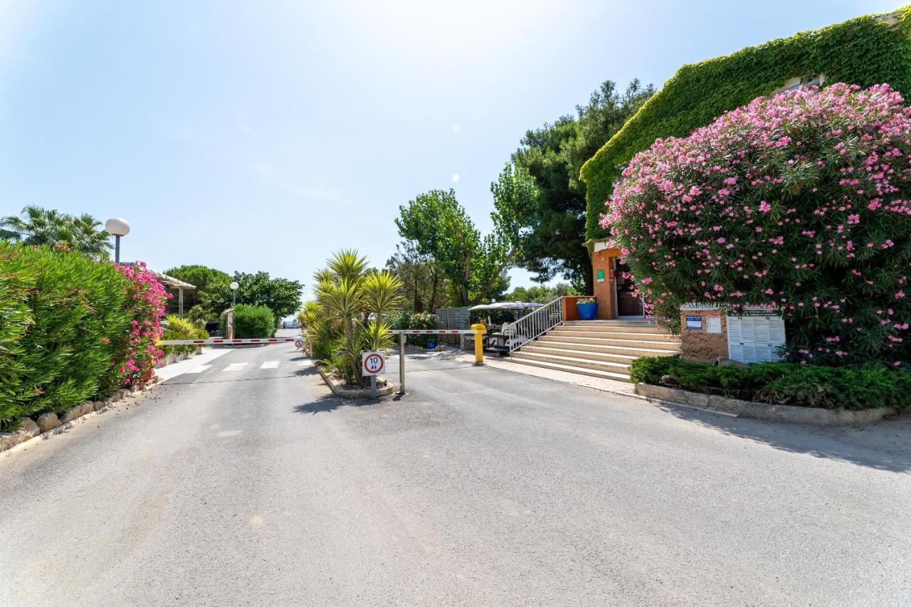 Camping Beau Rivage Hotel Meze Bagian luar foto