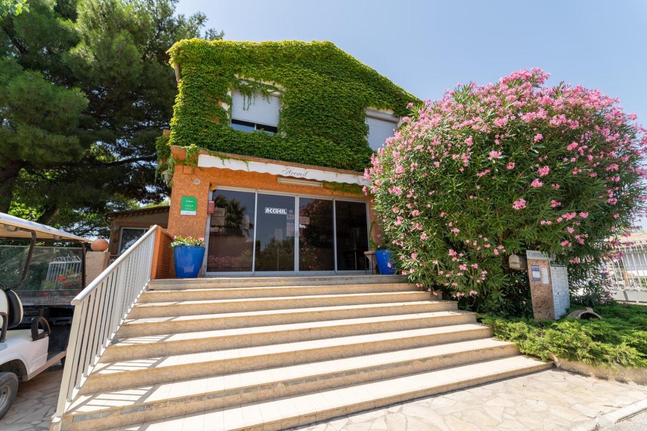 Camping Beau Rivage Hotel Meze Bagian luar foto