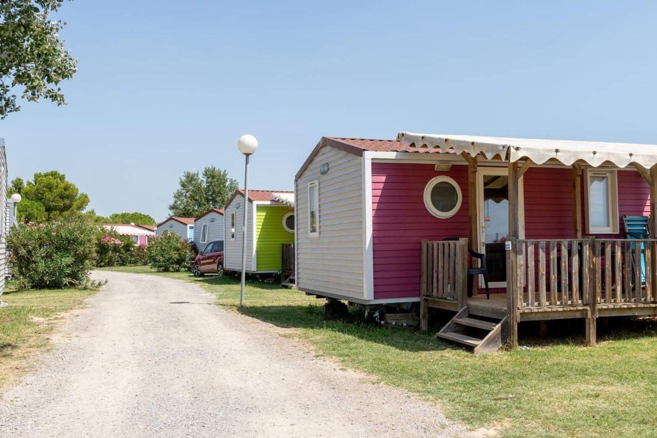 Camping Beau Rivage Hotel Meze Bagian luar foto