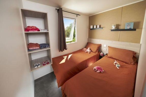 Camping Beau Rivage Hotel Meze Bagian luar foto
