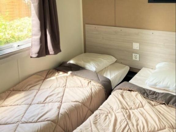 Camping Beau Rivage Hotel Meze Bagian luar foto