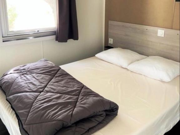 Camping Beau Rivage Hotel Meze Bagian luar foto